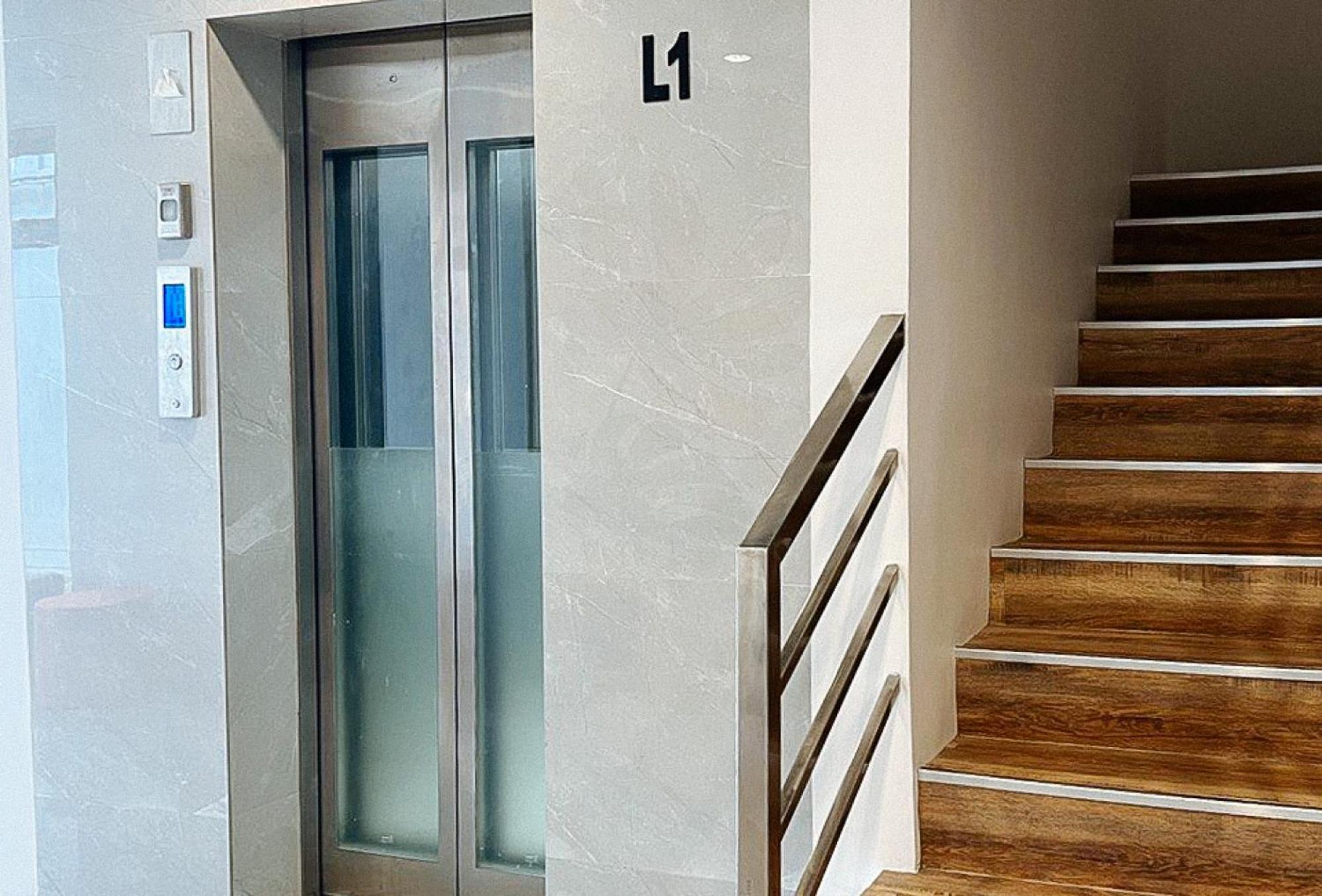 Lea Robert Hotel Angeles Pampanga By Reddoorz Exterior photo